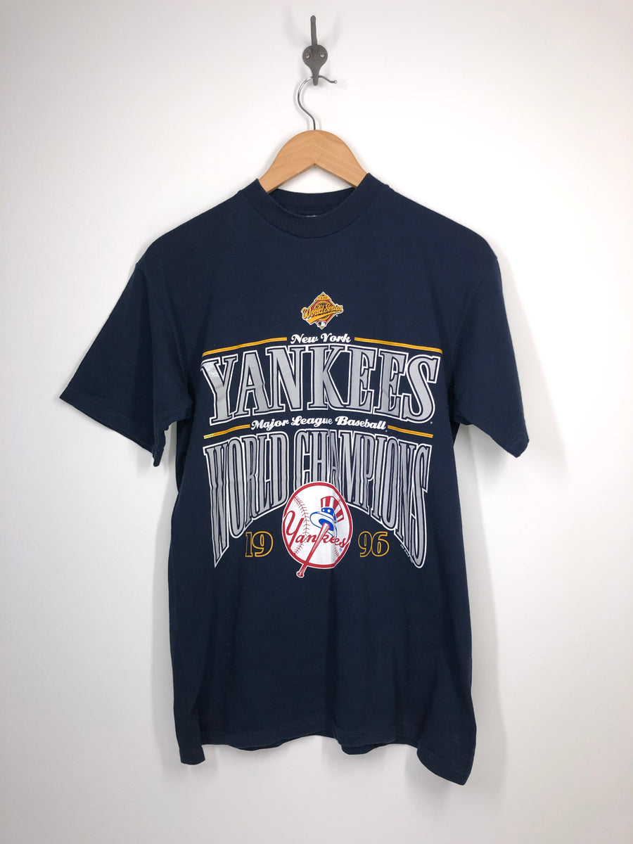 Vintage MLB New York Yankees Sweatshirt 1996 Size Medium Made in USA