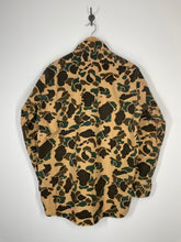 Load image into Gallery viewer, LL Bean Freeport Duck Camo Chamois Shirt - 15 1/2