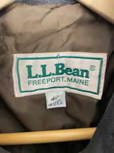 Load image into Gallery viewer, LL Bean Freeport Leather Bomber Flight Jacket - 40 Medium