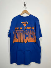 Load image into Gallery viewer, NBA New York NY Knicks Basketball T Shirt - Starter - XL
