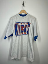 Load image into Gallery viewer, NBA - 1991 New York Knicks Spell Out Shirt - Salem - XL
