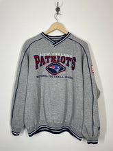 Load image into Gallery viewer, NFL New England Patriots Football Embroidered Sweatshirt - Lee Sport - L
