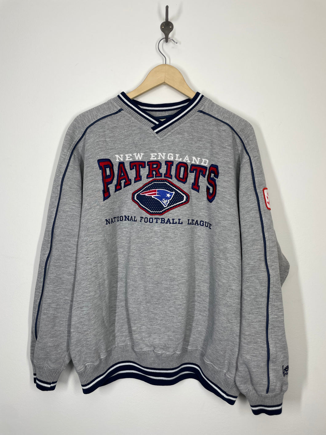 NFL New England Patriots Football Embroidered Sweatshirt - Lee Sport - L