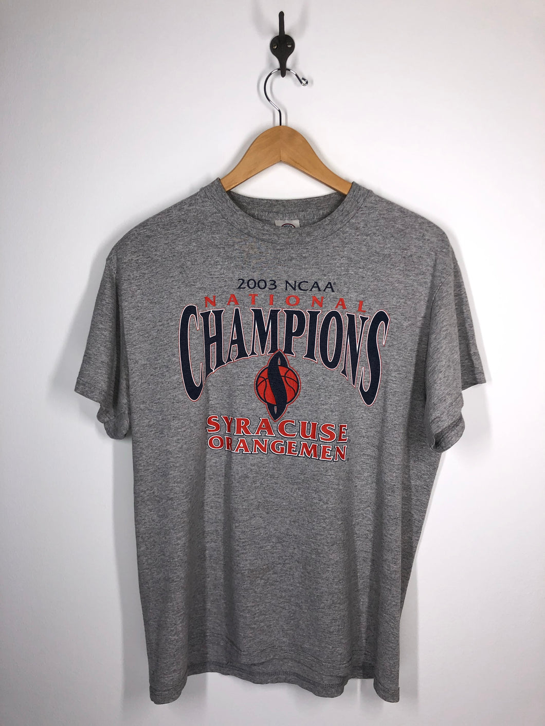 Syracuse University Basketball - 2003 NCAA Champions Shirt - M