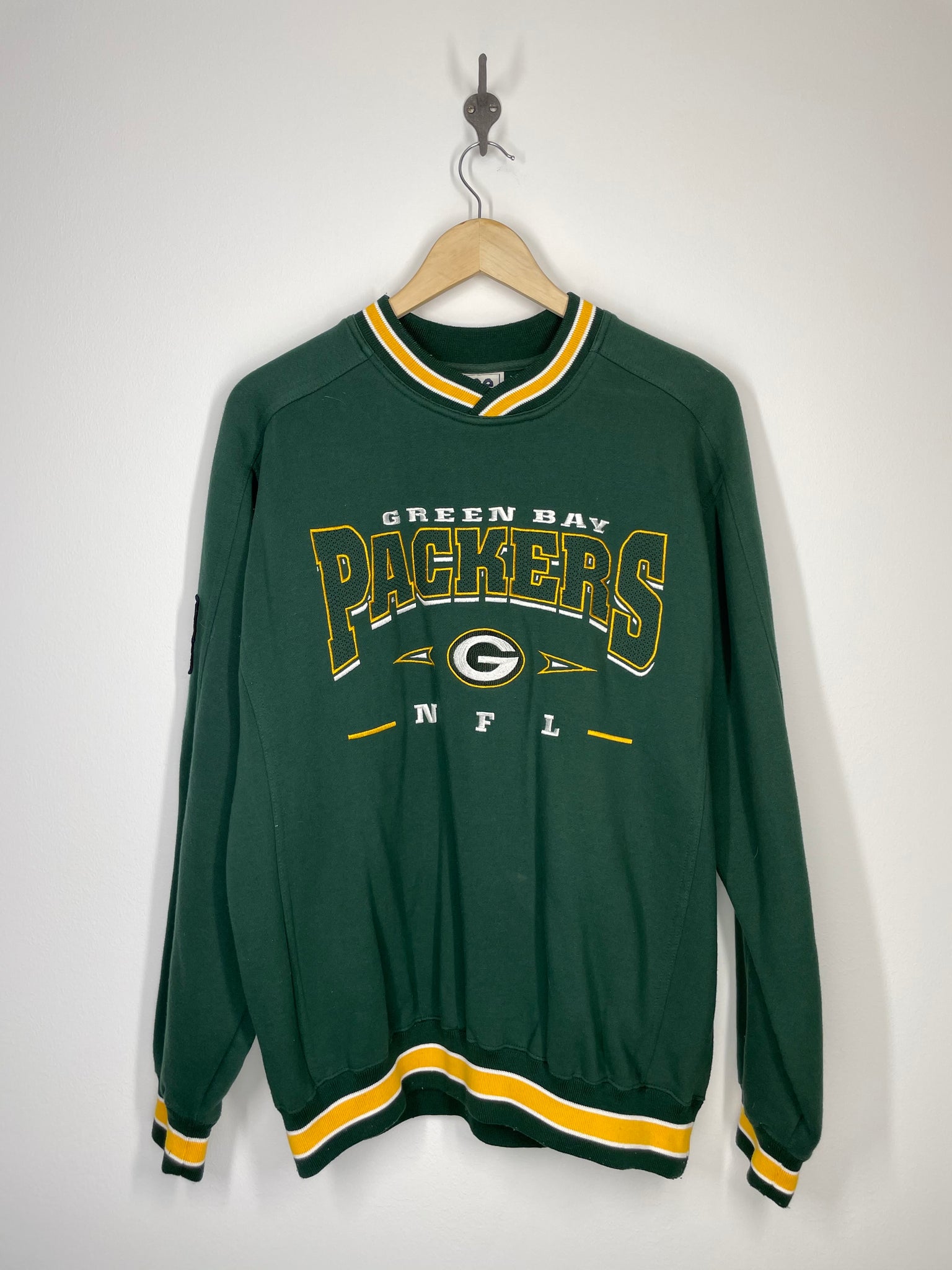 NFL - Green Bay Packers - Embroidered Crewneck Sweatshirt- Lee