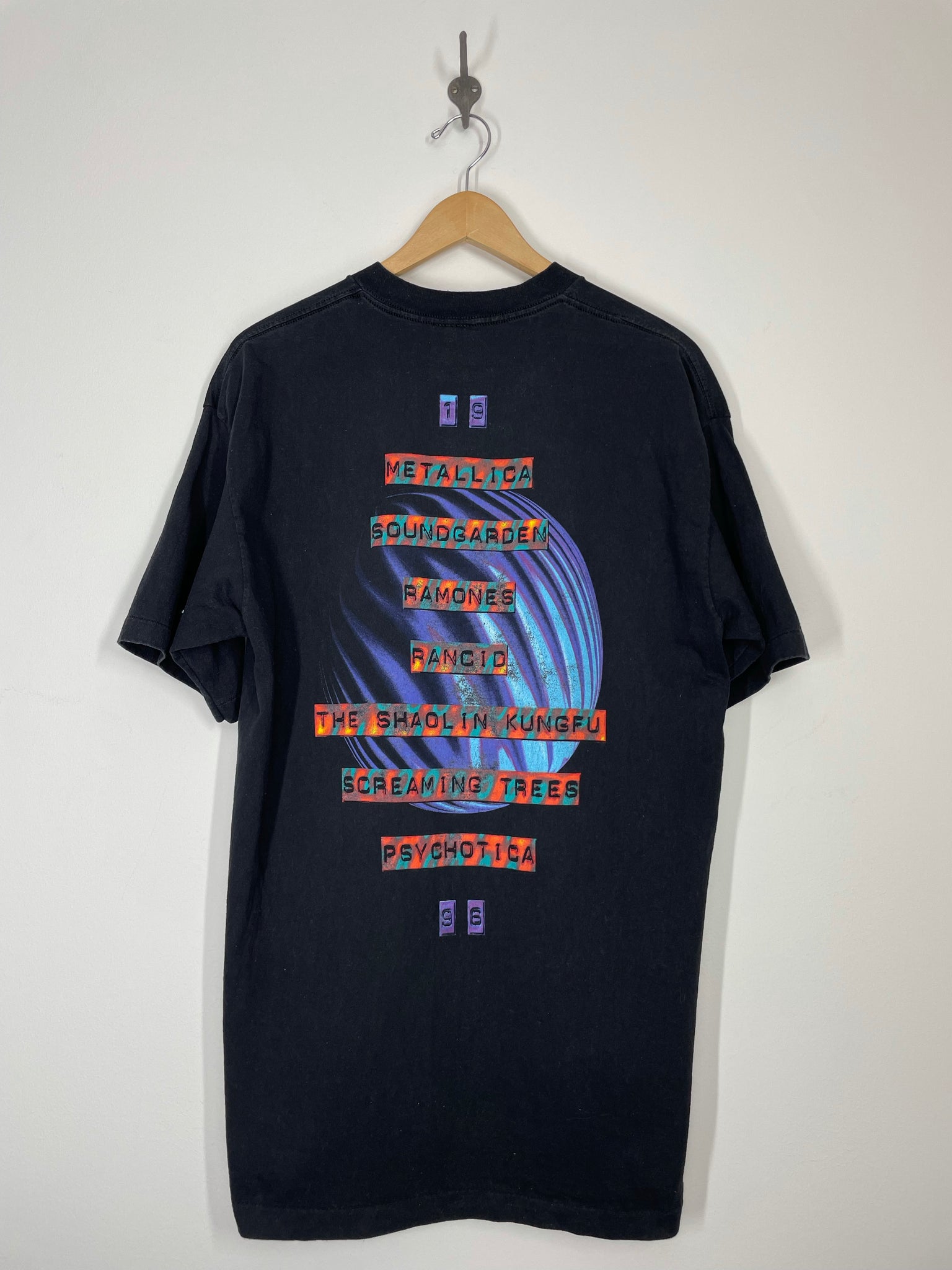 Lollapalooza 1996 Music Festival T Shirt - Giant - XL – Lhük