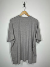 Load image into Gallery viewer, Nike Basketball - Raised Spell Out Lettering Shirt - Silver Tag - XXL
