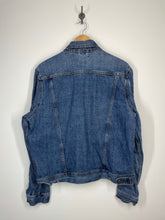 Load image into Gallery viewer, J Crew Jeans - Button Front Denim Trucker Jean Jacket - L
