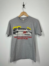 Load image into Gallery viewer, MLB Chicago Cubs Baseball 1988 Wrigley Field Turn off the lights T Shirt - Screen Stars - M
