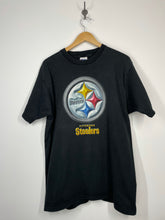 Load image into Gallery viewer, NFL - Pittsburgh Steelers Football T Shirt - Pro Player - L
