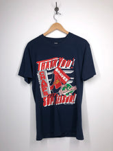 Load image into Gallery viewer, MLB - Atlanta Braves - National League Champs - Screen Stars Shirt - L
