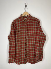 Load image into Gallery viewer, Orvis Heavy Plaid Flannel Button Up Shirt - L
